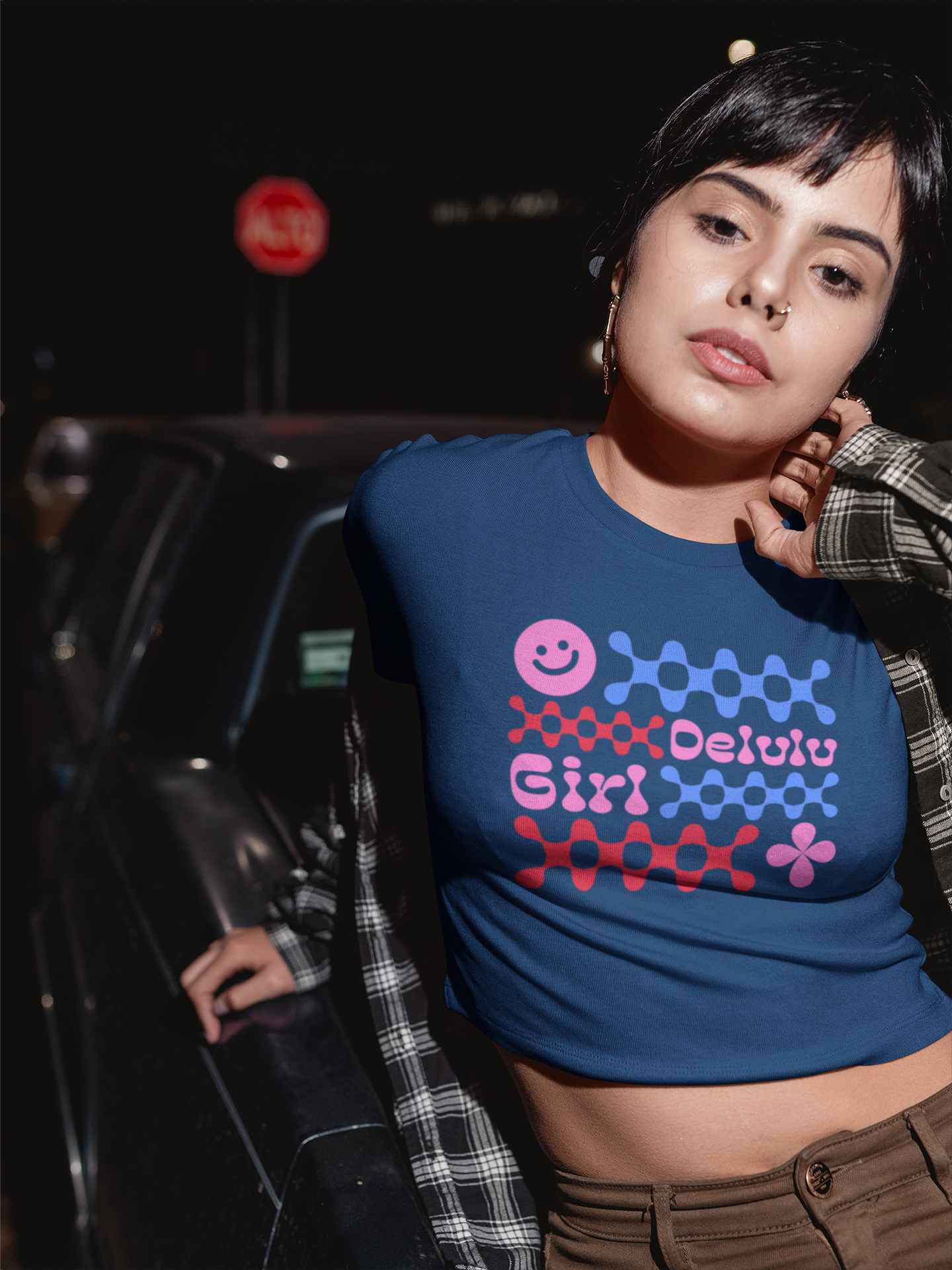 Delulu Girl Crop T-shirt