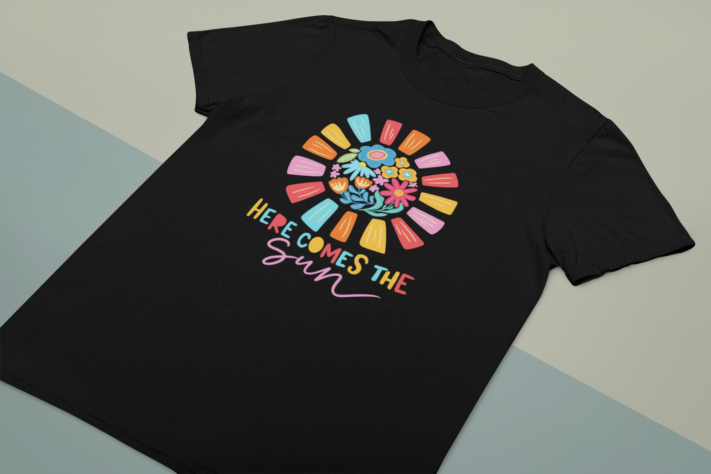 Here comes the Sun Girl's T-shirt