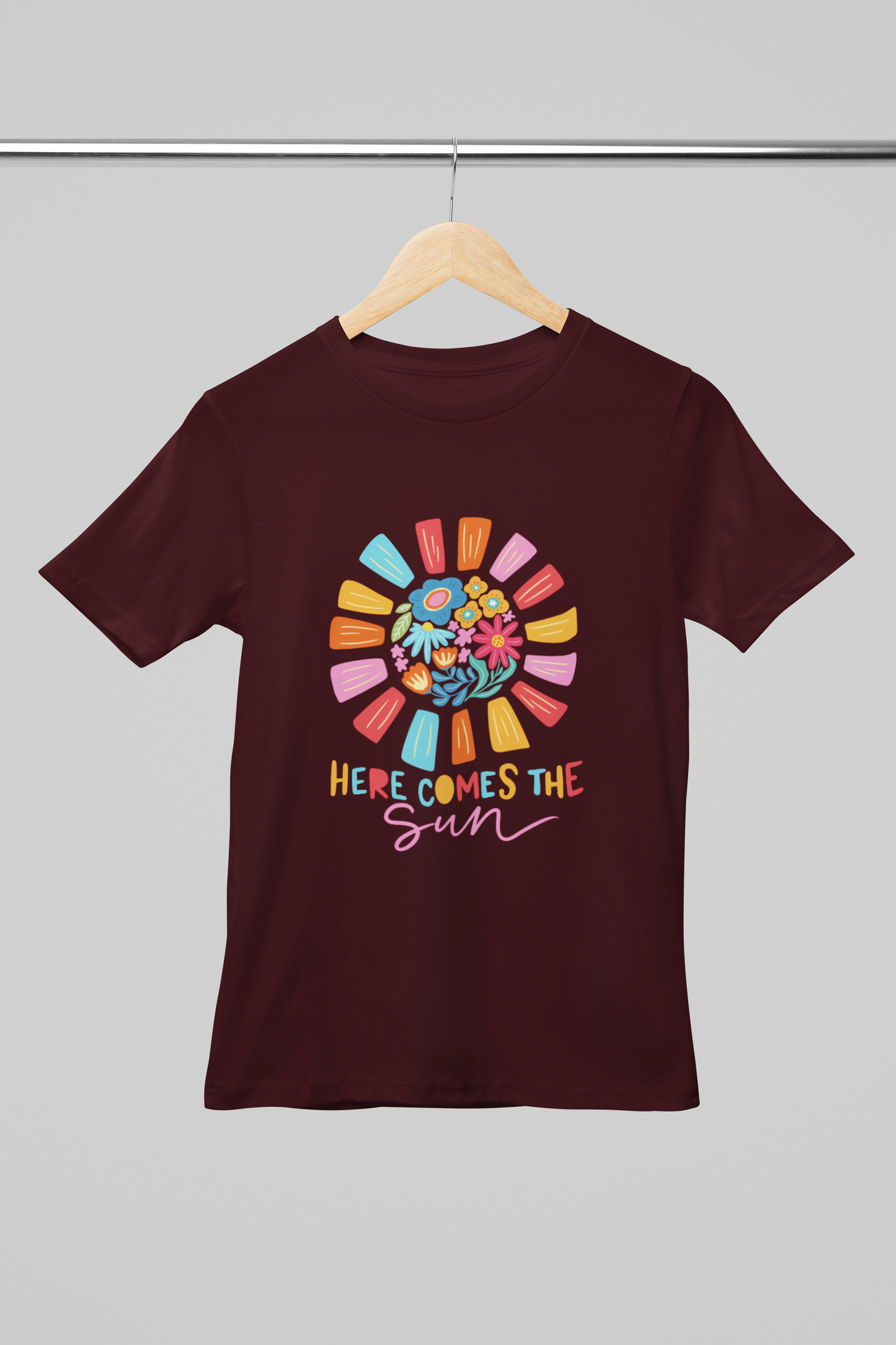 Here comes the Sun Girl's T-shirt