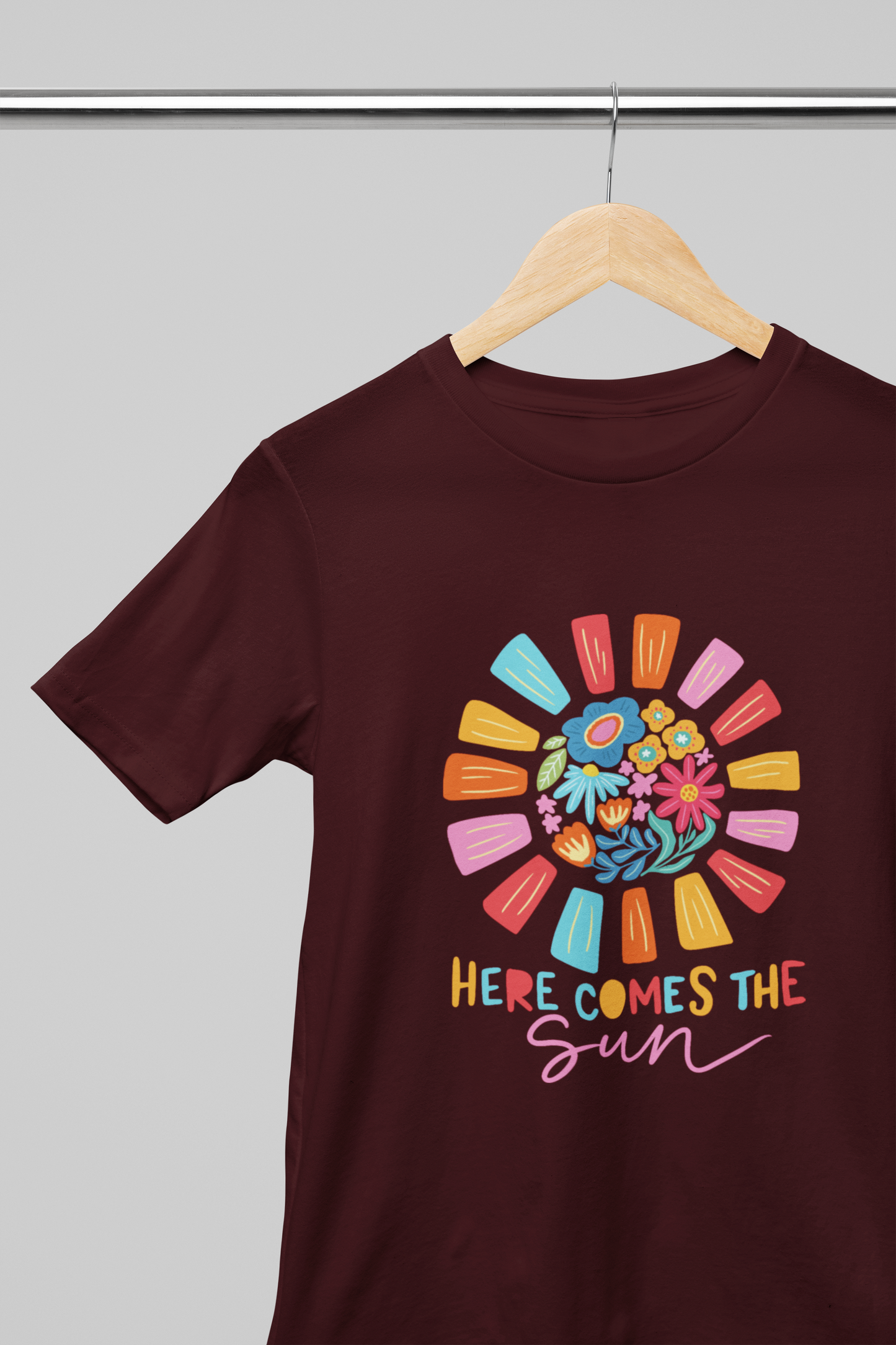 Here comes the Sun Girl's T-shirt