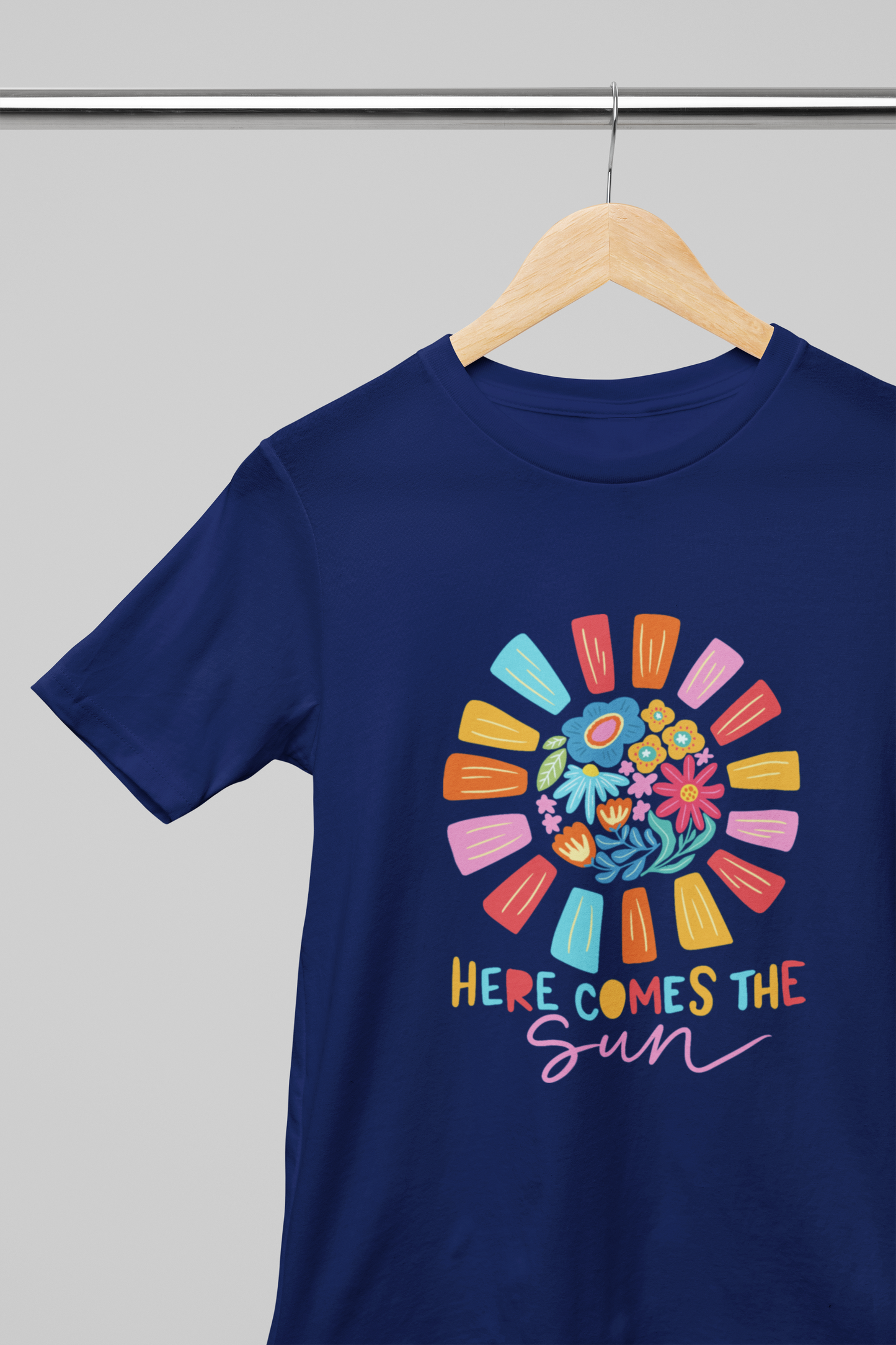 Here comes the Sun Girl's T-shirt