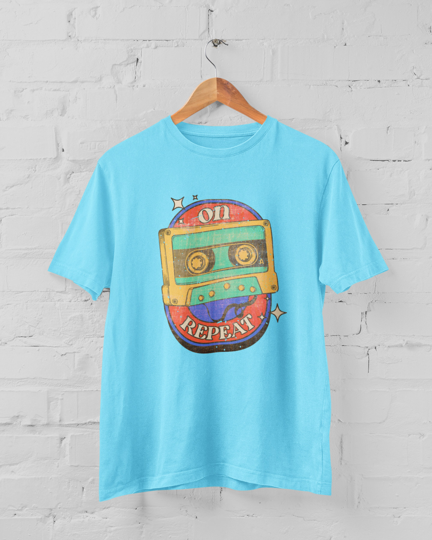 On repeat Men's T-shirt