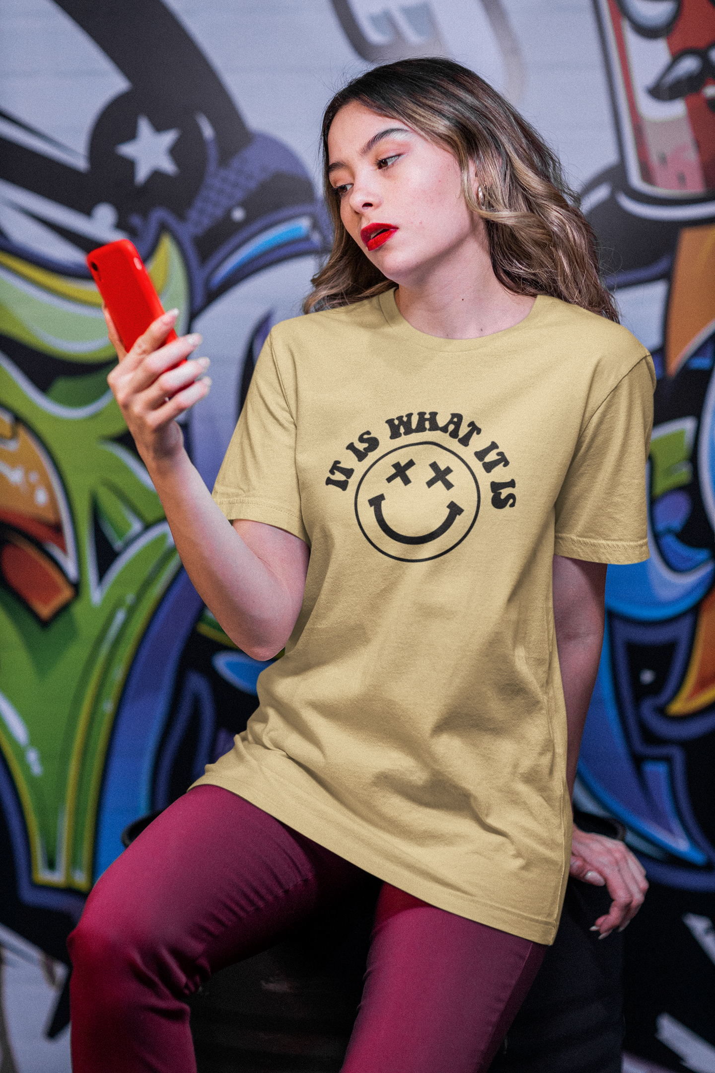 It is What it is Women's T-shirt