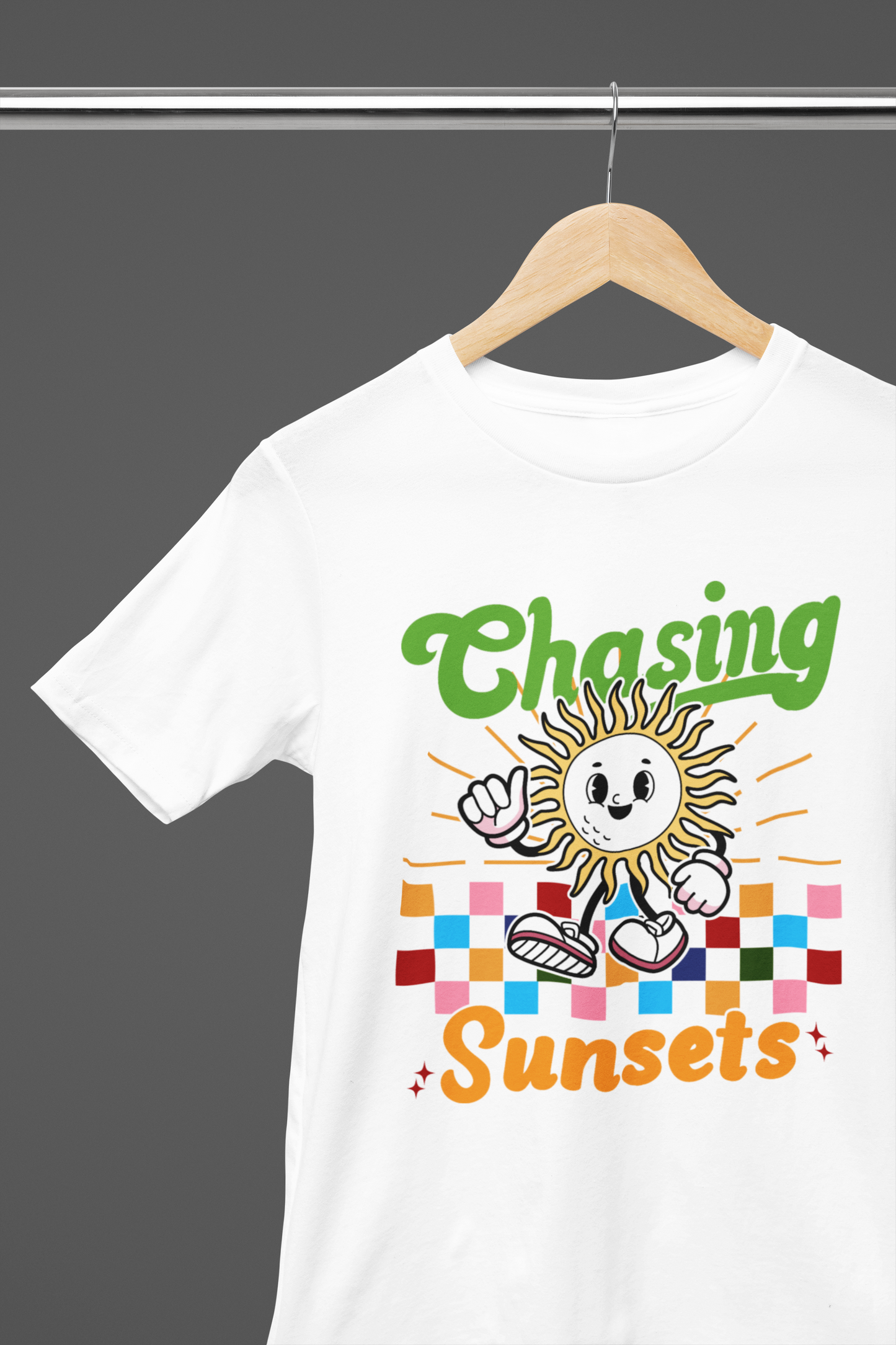 Chasing Sunsets Girl's T-shirt