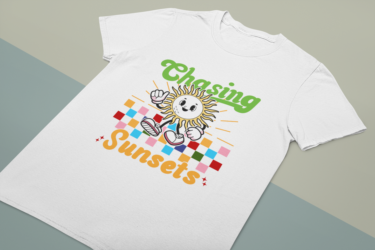 Chasing Sunsets Girl's T-shirt