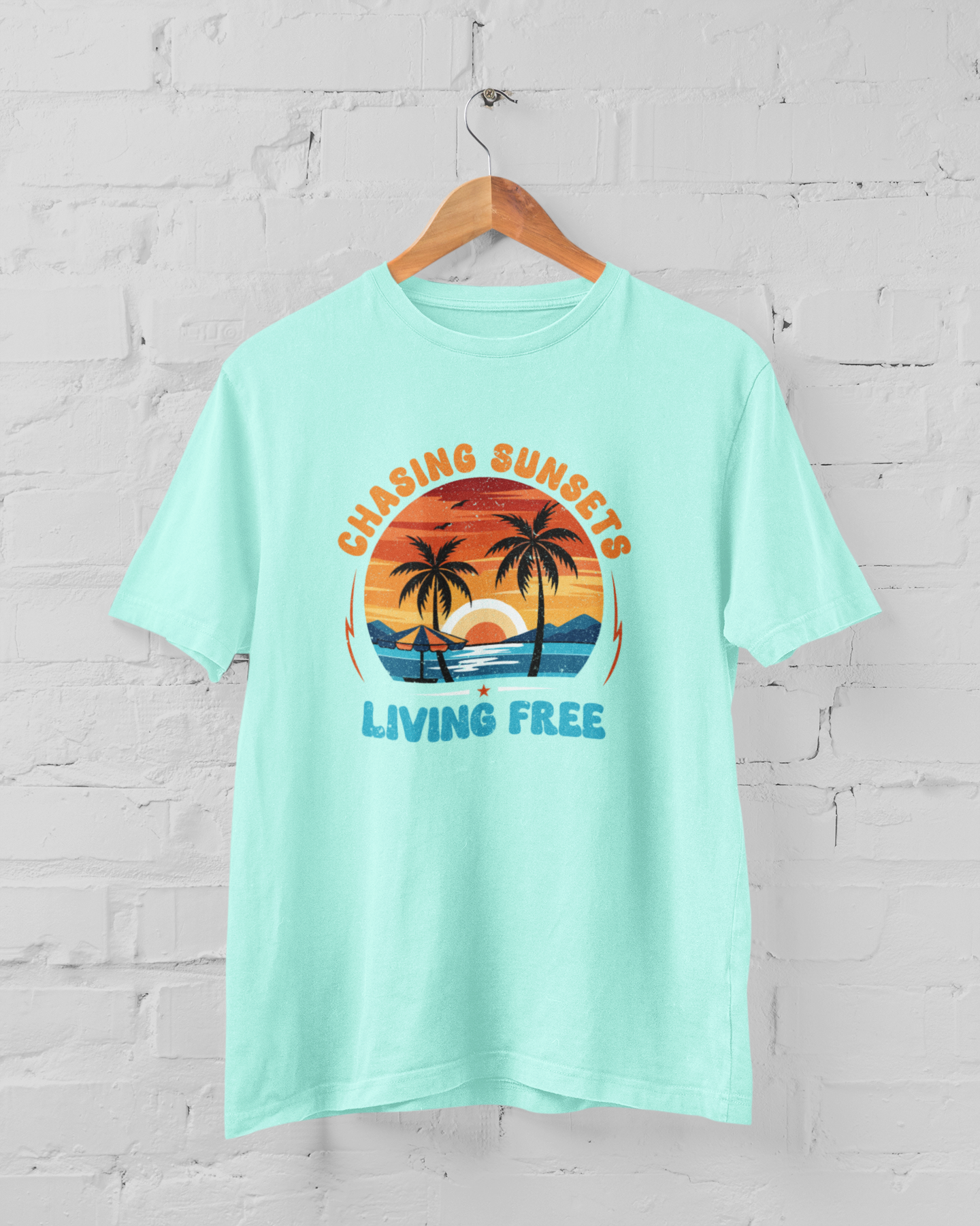 Chasing Sunsets Men's T-shirt