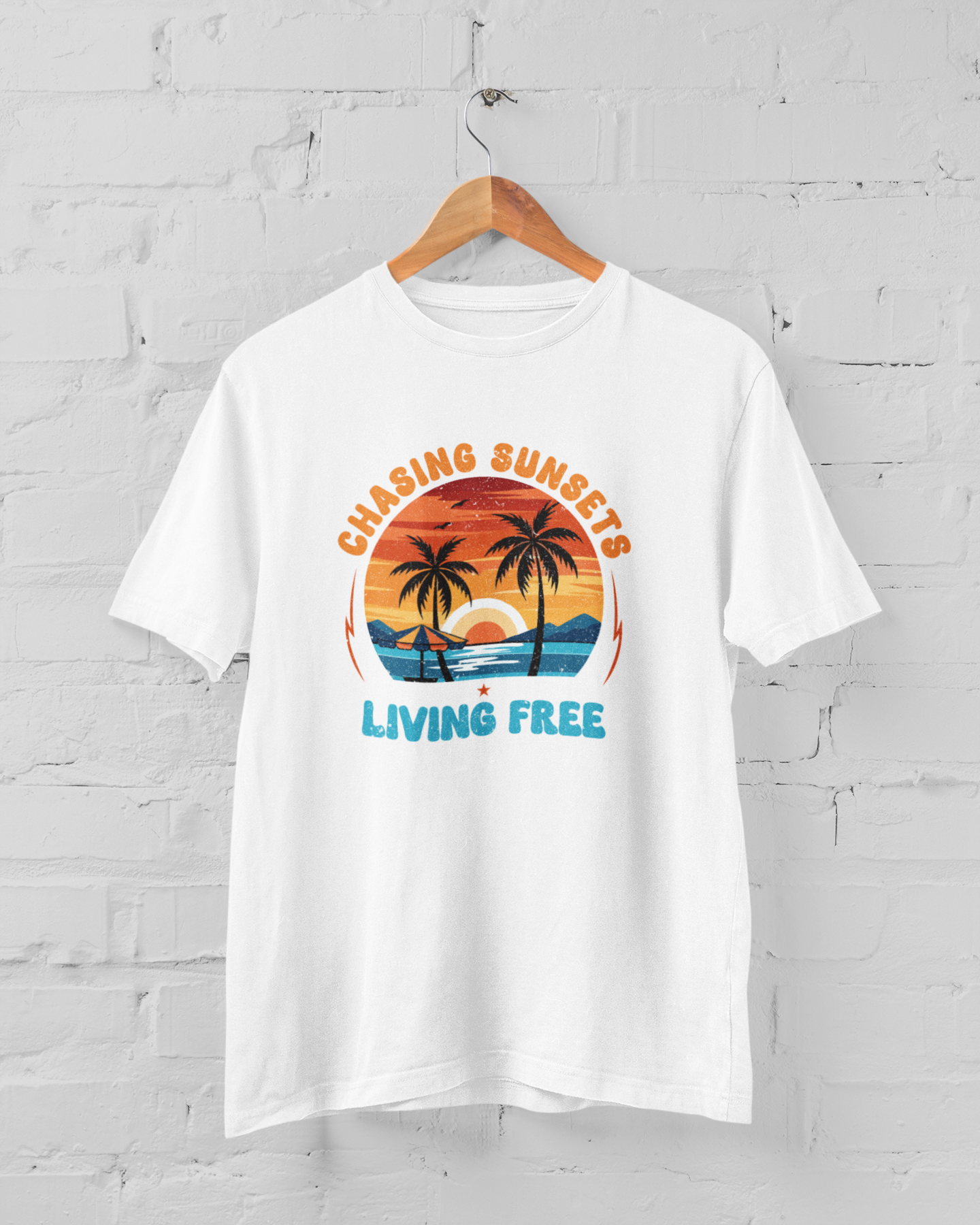 Chasing Sunsets Men's T-shirt