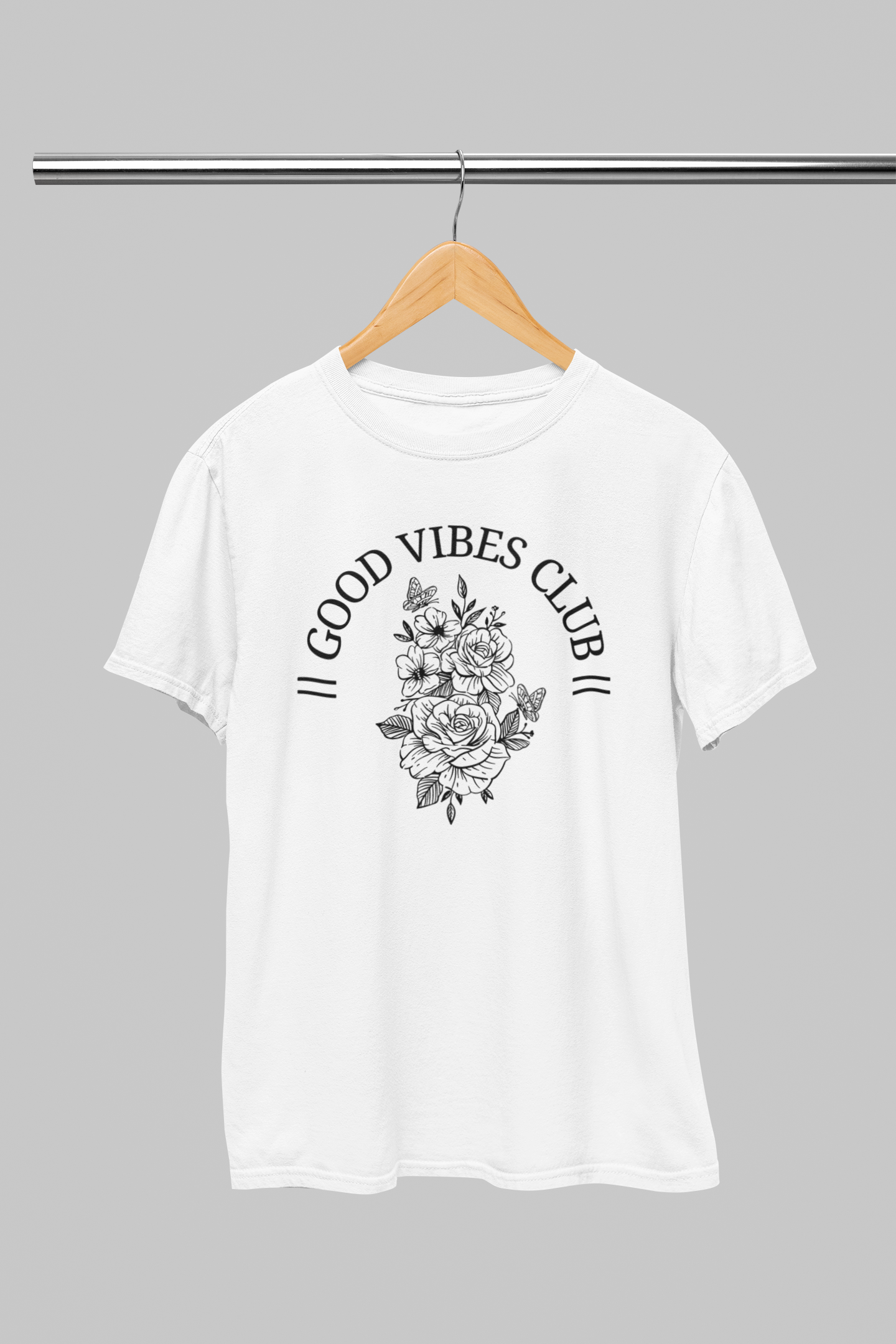 Good Vibes Club Women T-shirt