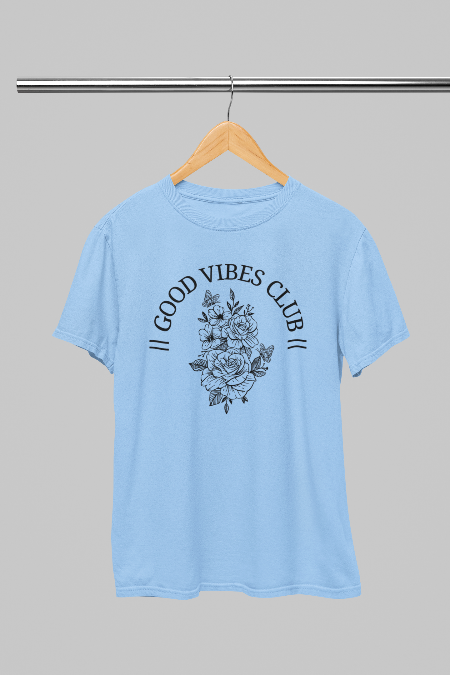 Good Vibes Club Women T-shirt