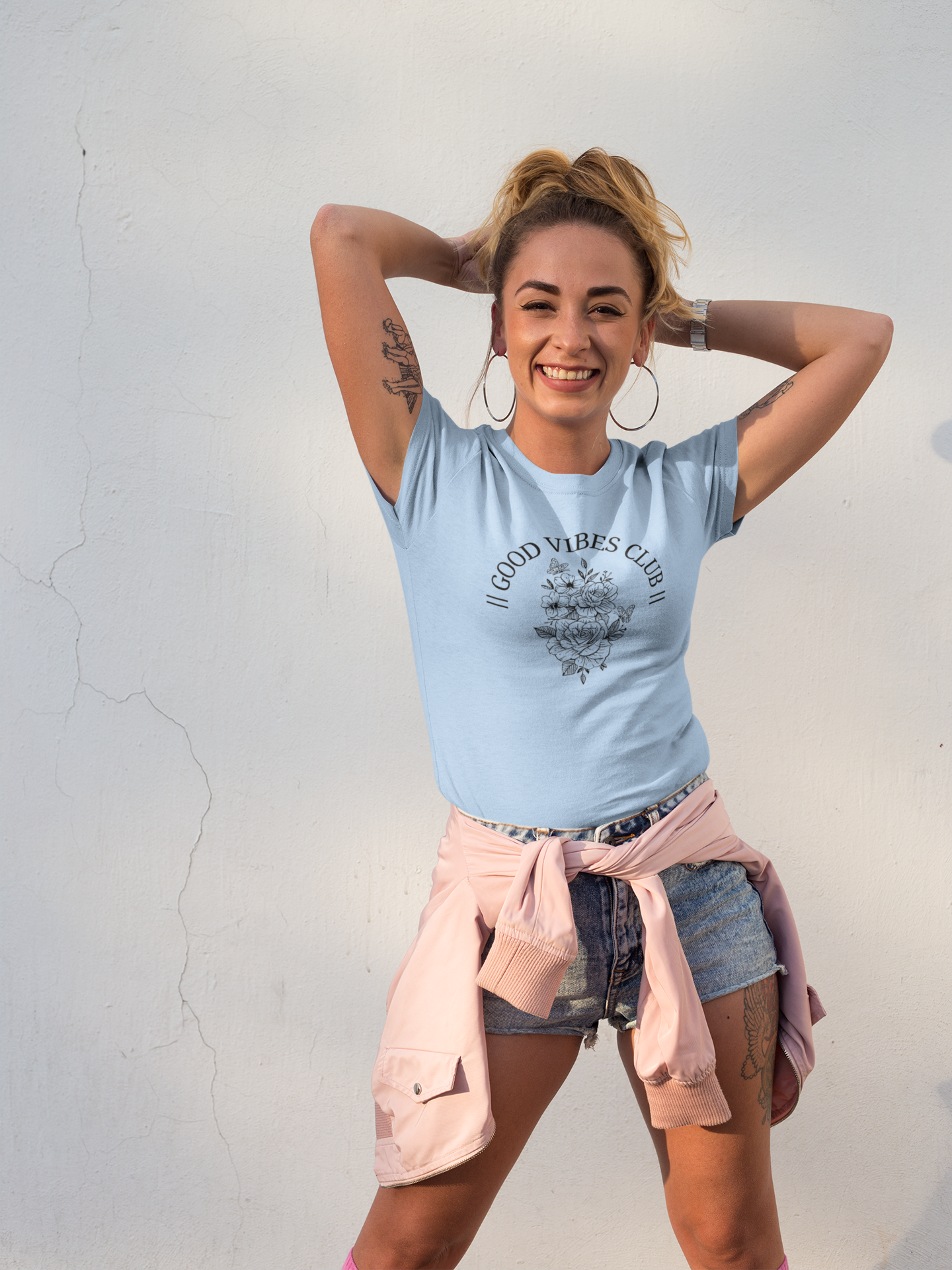 Good Vibes Club Women T-shirt