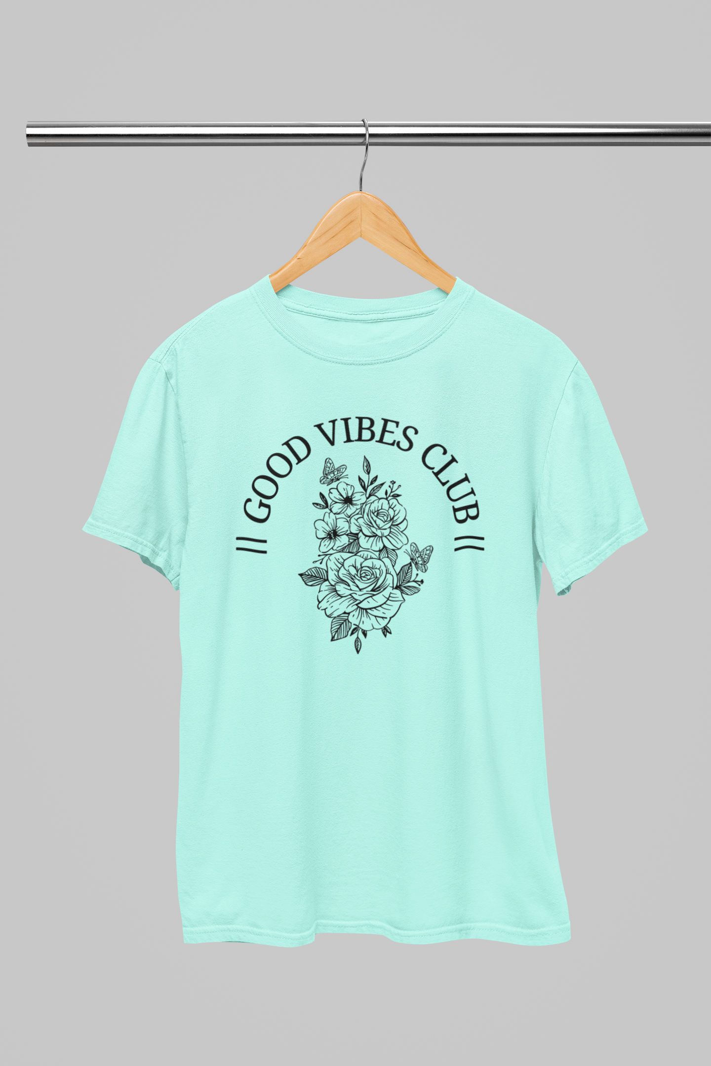 Good Vibes Club Women T-shirt
