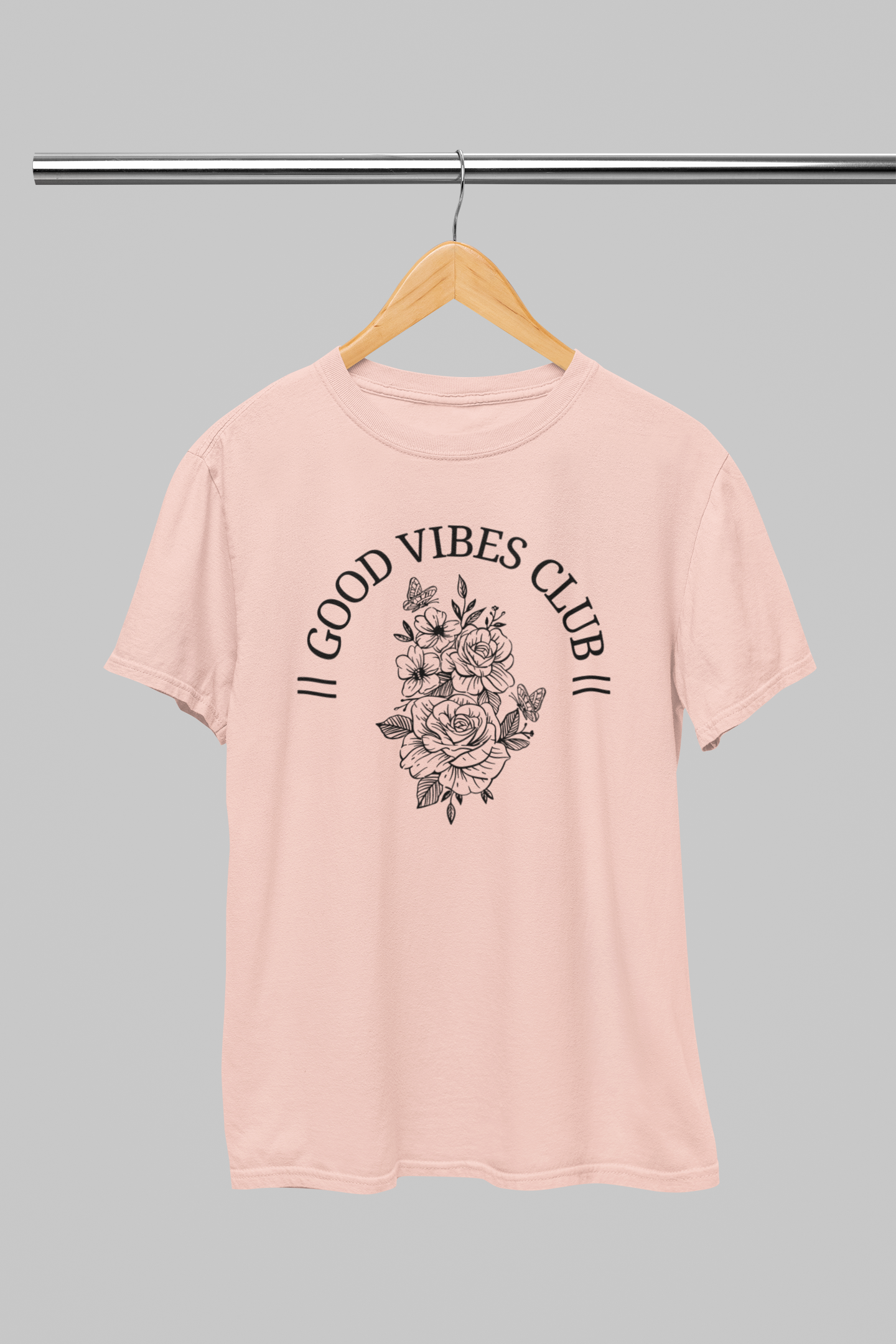 Good Vibes Club Women T-shirt