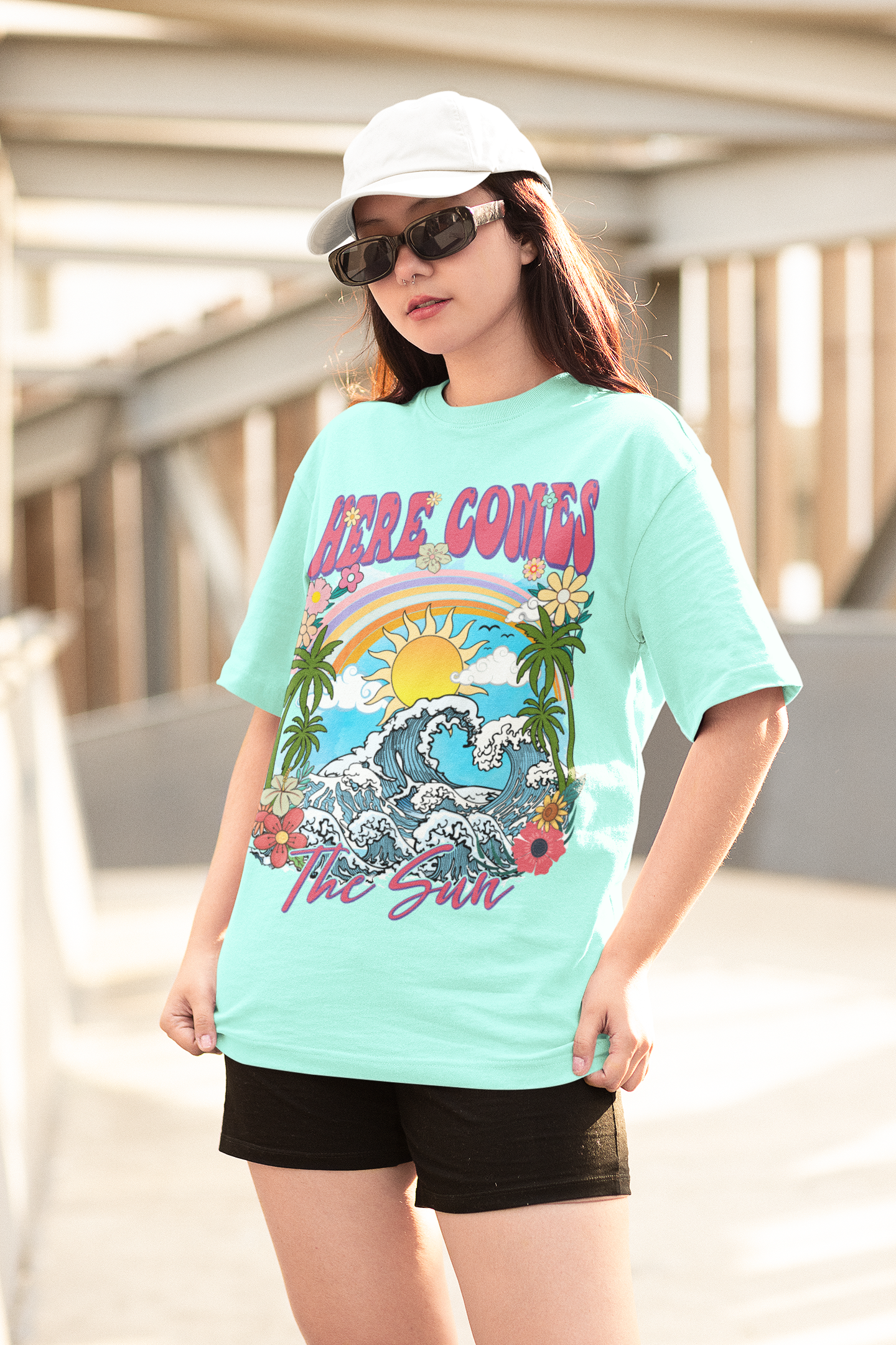 Here comes the Sun Oversized T-shirt